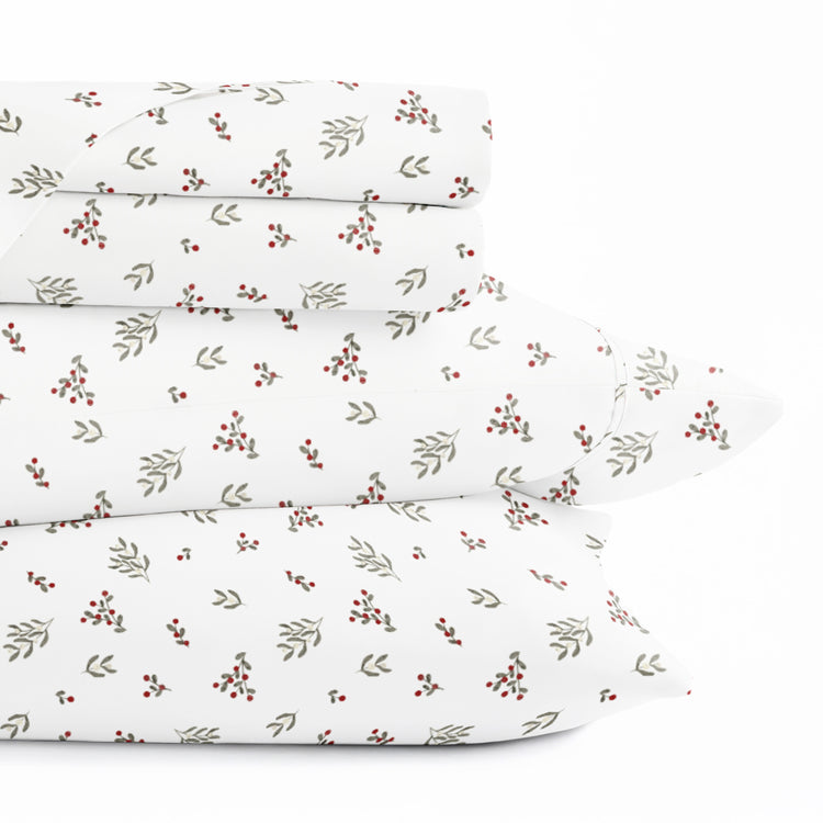 Winter Berries Holiday Sheet Set