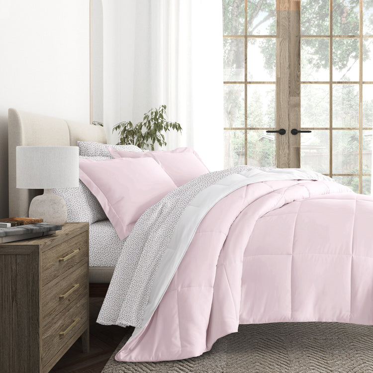 Blush/White Reversible Comforter with Ditsy Floral Mauve Pattern Sheets