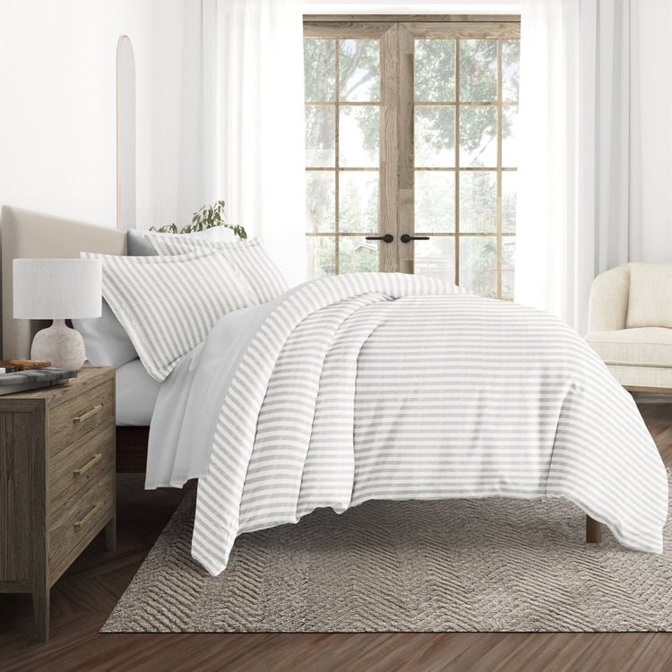 Puffed Stripes Light Gray with Light Gray Sheets.Bedding Bundle: Patterned Duvet Cover Set, White Comforter and Solid Sheet Set