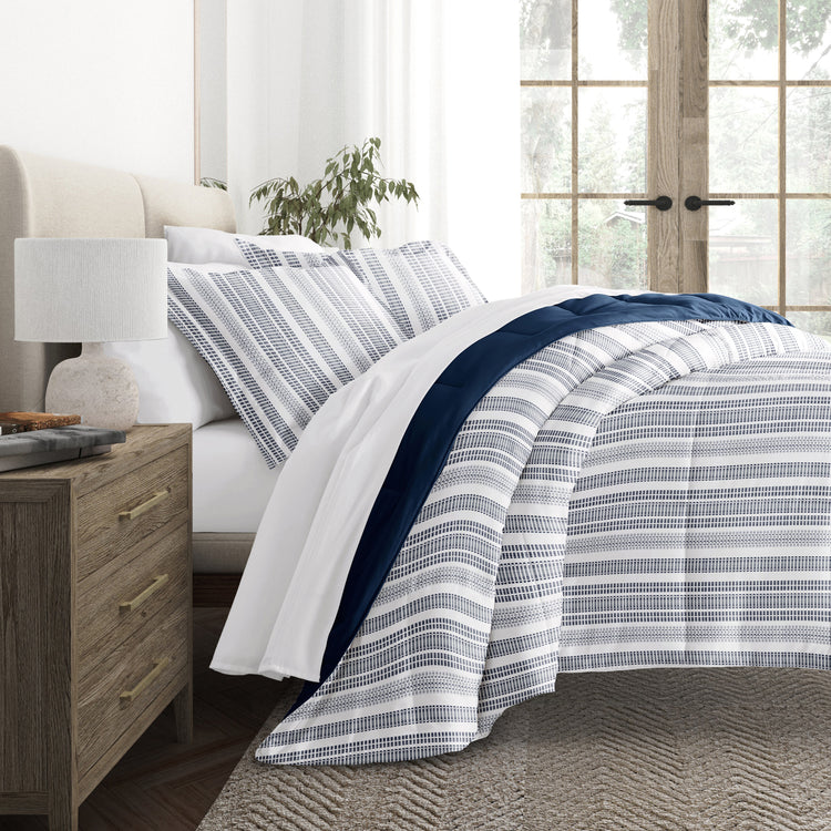 Farmhouse Dreams Navy