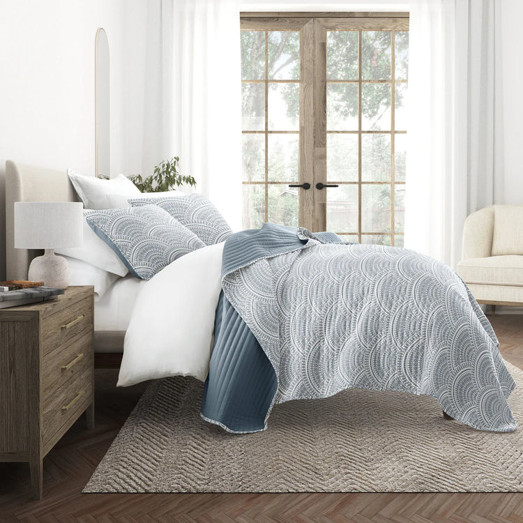 Pattern Quilt Coverlet Set Dusk Blue - With Solid Sheet Set Light Blue