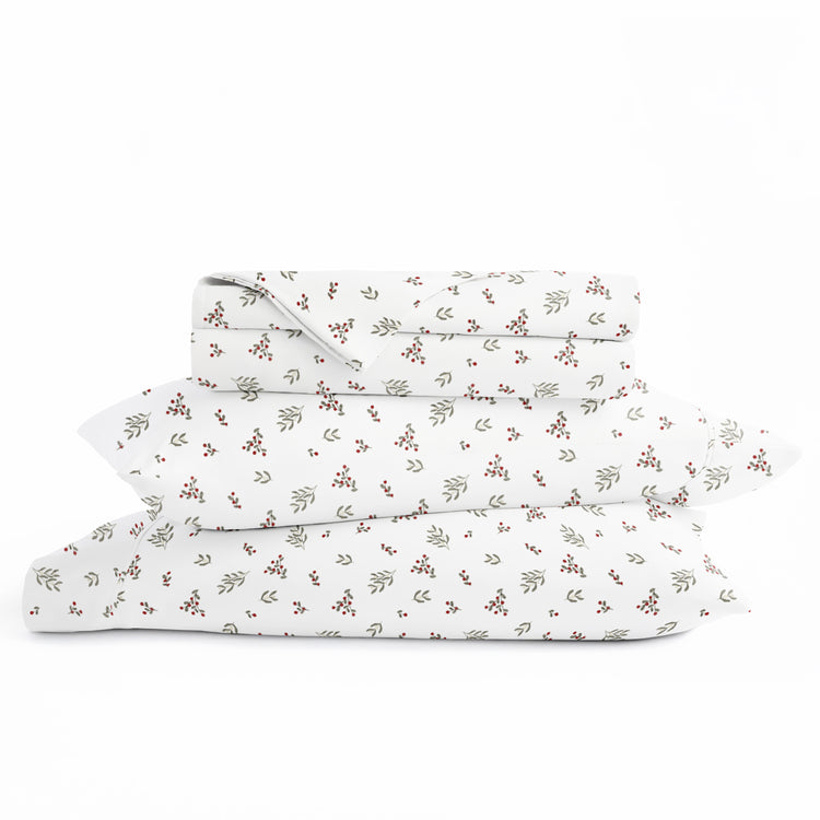 Winter Berries Holiday Sheet Set