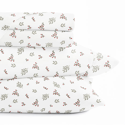 Winter Berries Holiday Sheet Set