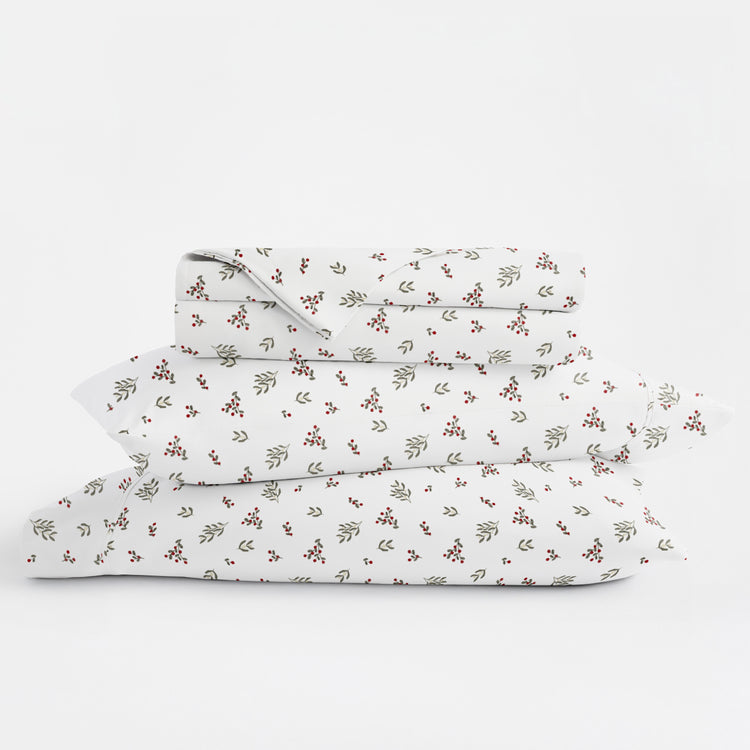 Winter Berries Holiday Sheet Set