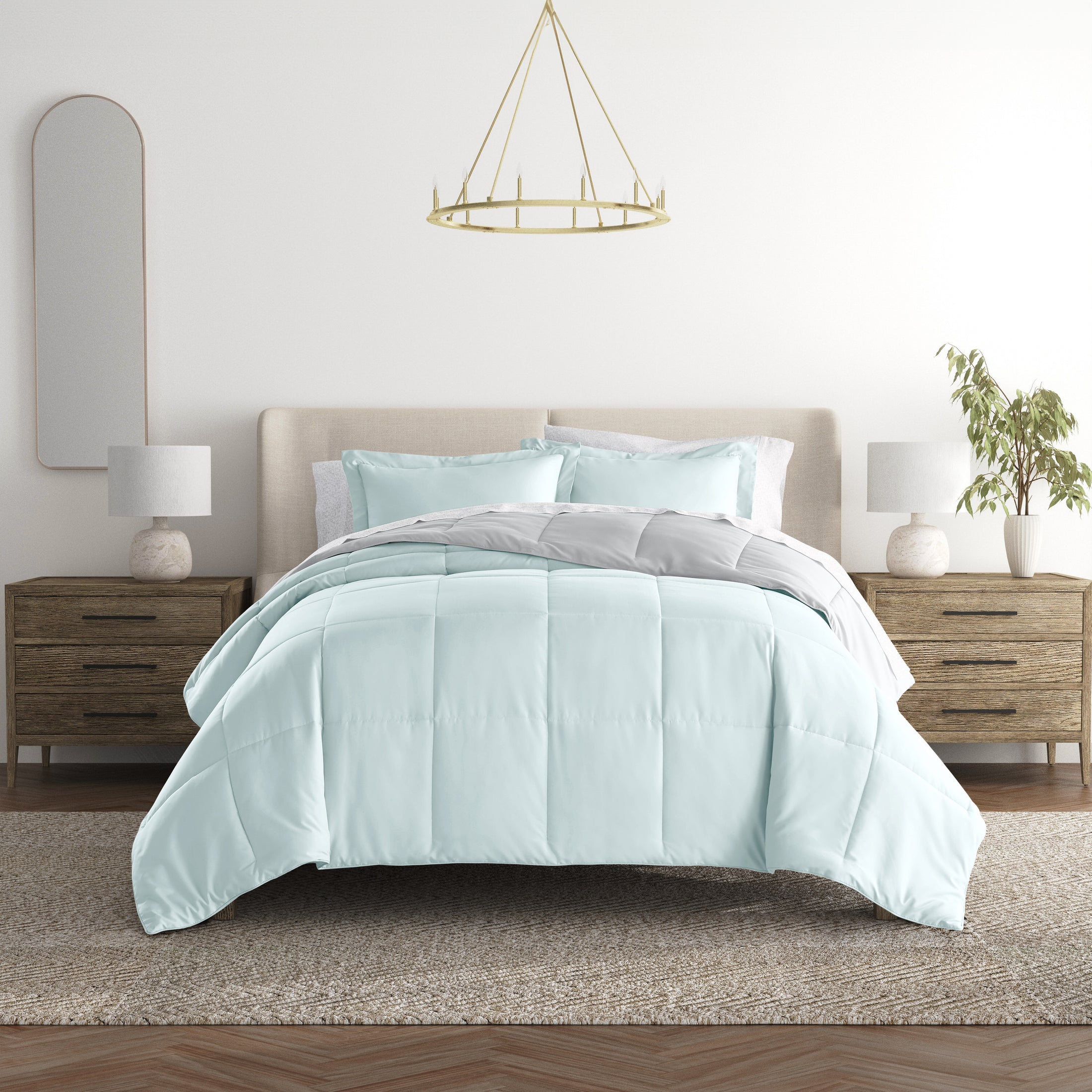 Aqua/Light Gray  