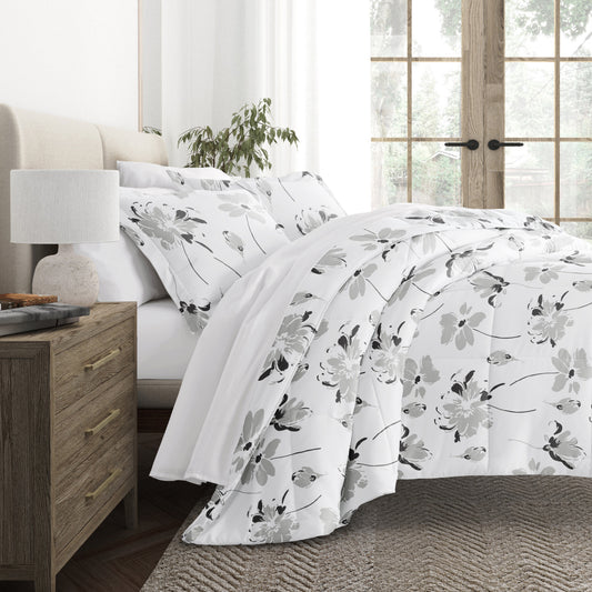 Light Gray Magnolia
