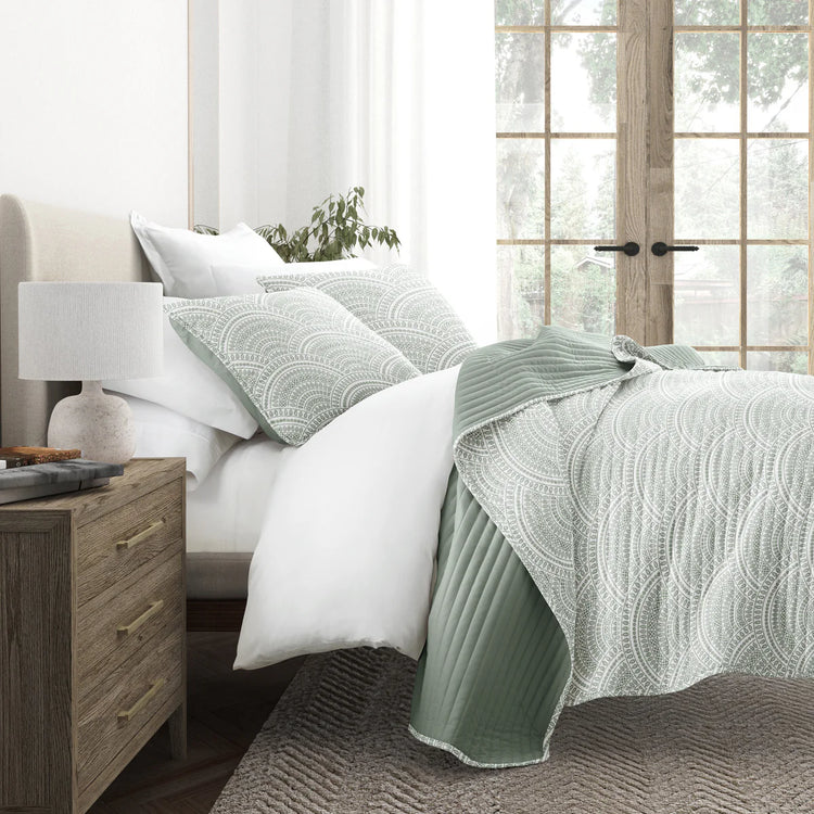 Pattern Quilt Coverlet Set Eucalyptus - With Solid Sheet Set White